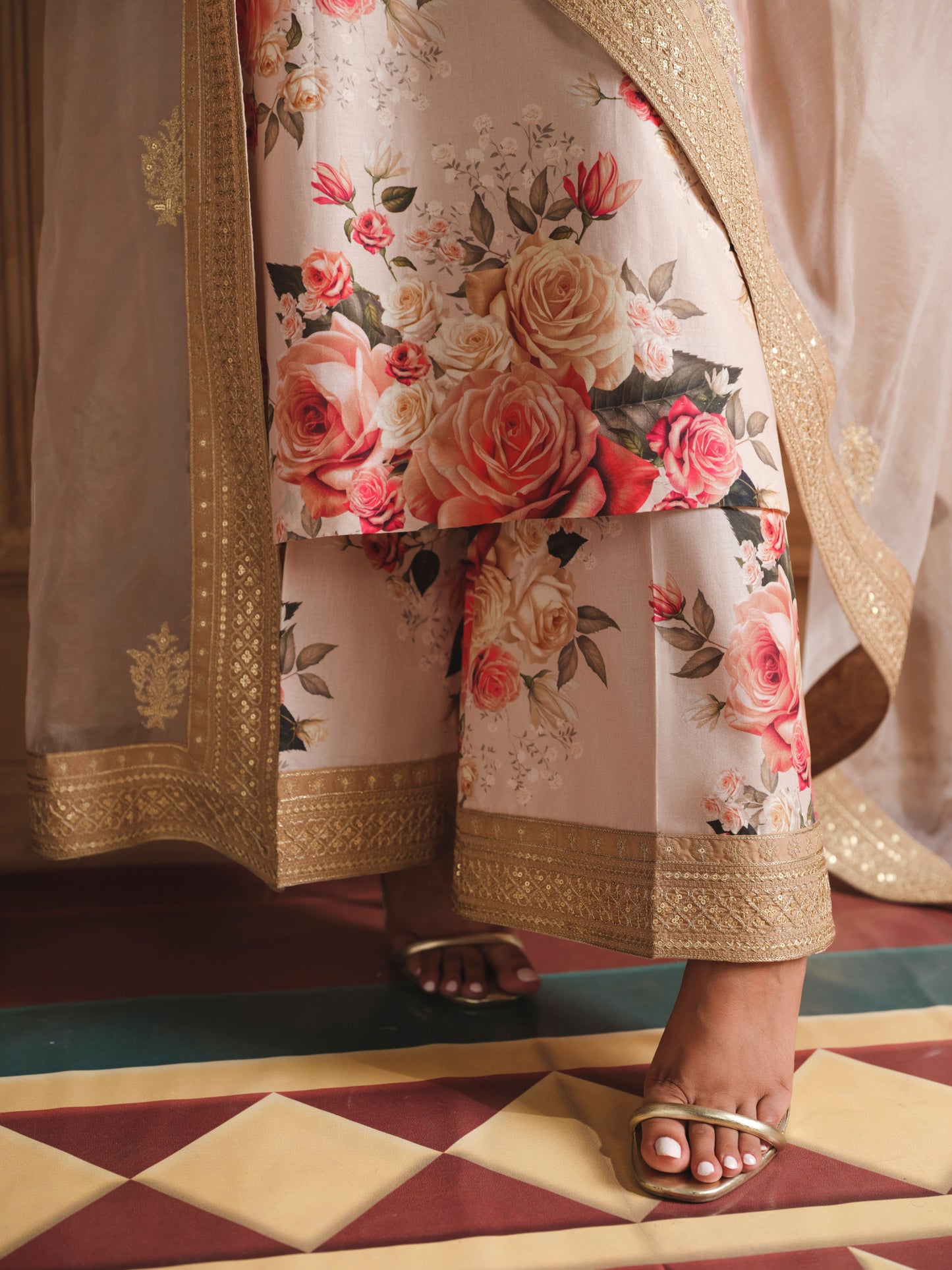 Beige Rose