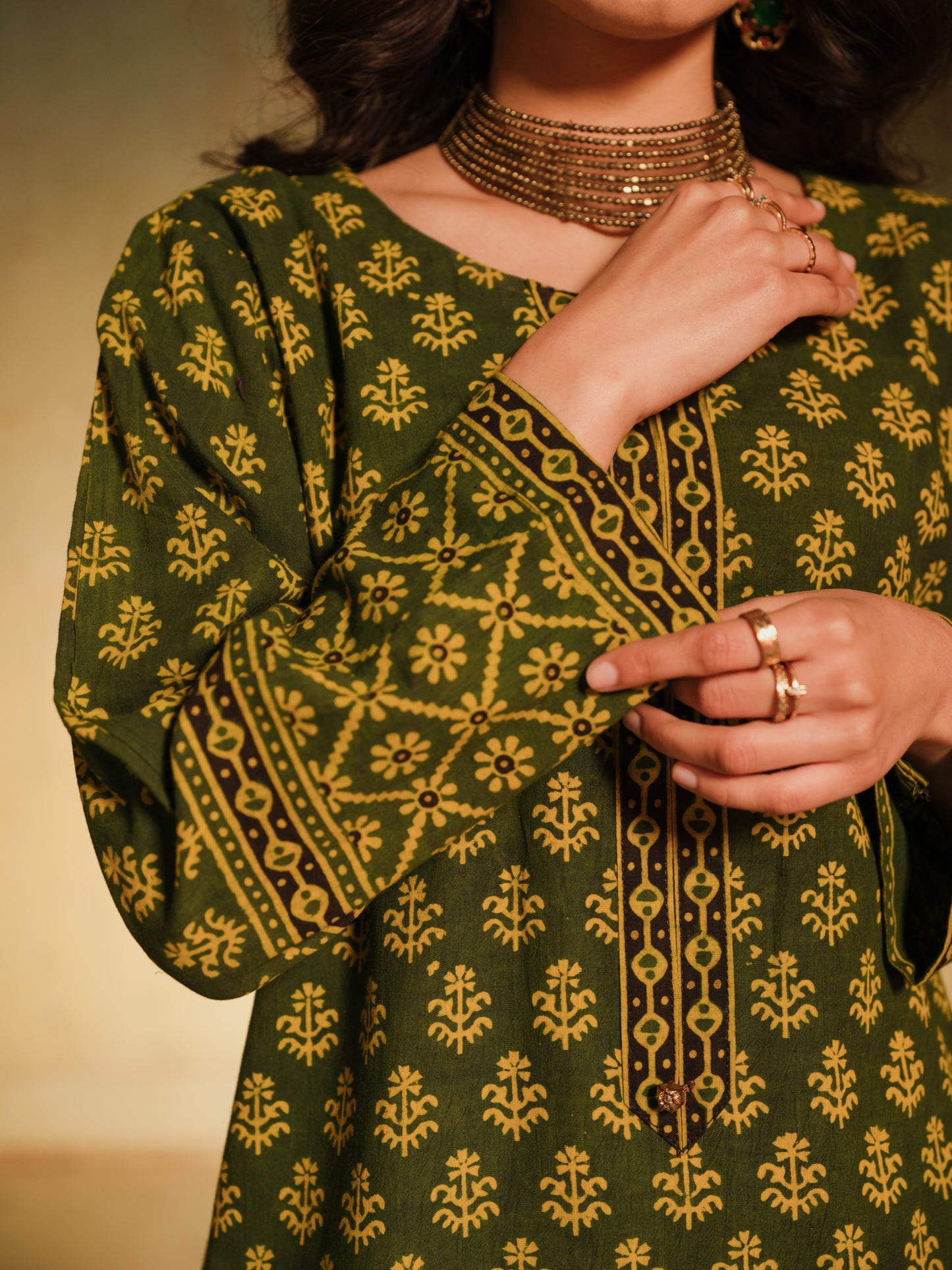 Ajrak Green Flow
